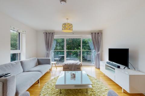 2 bedroom flat to rent, Shrubhill Walk, Leith, Edinburgh, EH7