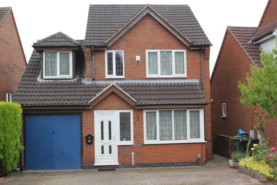 Caterham Drive, Kingswinford Studio to rent £550 pcm (£127 pw)