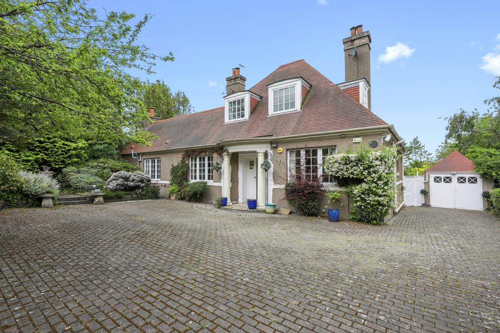 252 Colinton Road, Edinburgh, EH14 1DL 4 bed detached house for sale