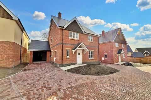 4 bedroom detached house for sale, Weymouth