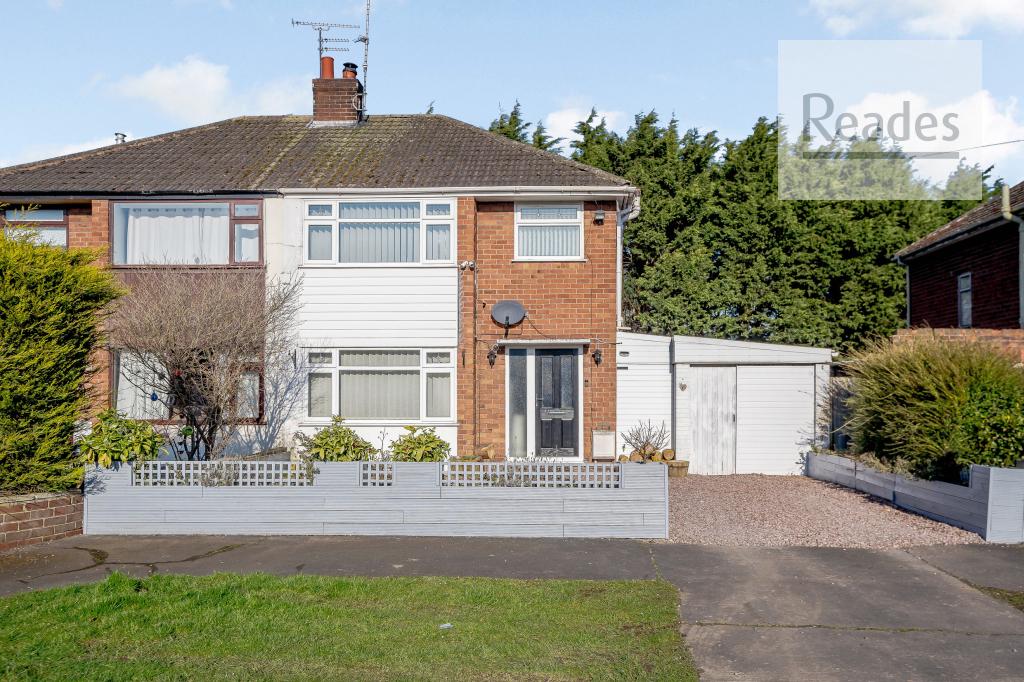Hamilton Avenue, Sandycroft CH5 2 3 bed semidetached house £200,000
