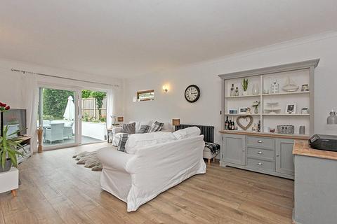 3 bedroom detached house for sale, Chestnut Street, Borden, Sittingbourne, Kent, ME9