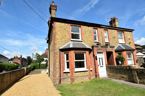 3 bedroom semi-detached house to rent, Princes Road, Bourne End, SL8