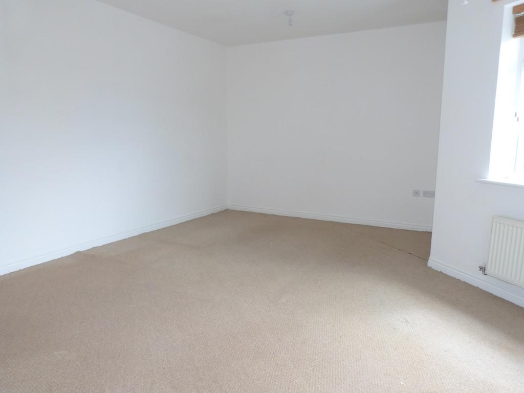 Shawbury Avenue, Kingsway, Quedgeley 2 bed flat for sale £127,950