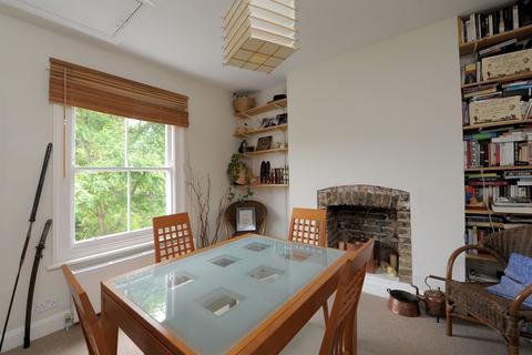 2 bedroom flat to rent, Tyrwhitt Road, Brockley, SE4