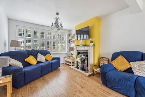 5 Boundary Place, Wooburn Green, High Wycombe, HP10 0DR