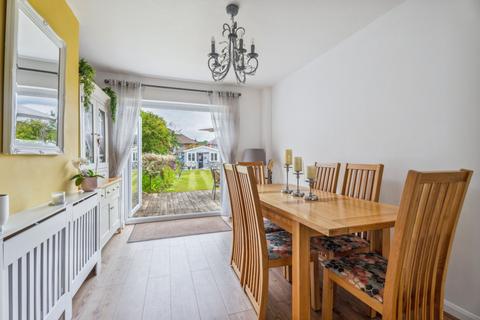 5 Boundary Place, Wooburn Green, High Wycombe, HP10 0DR