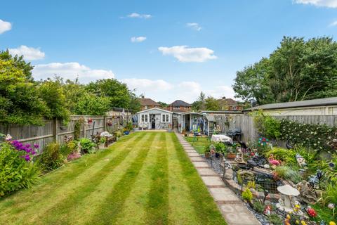 5 Boundary Place, Wooburn Green, High Wycombe, HP10 0DR