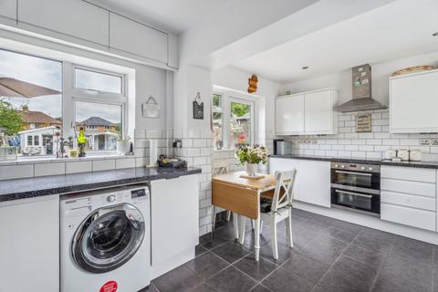 5 Boundary Place, Wooburn Green, High Wycombe, HP10 0DR