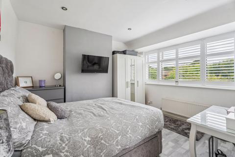 5 Boundary Place, Wooburn Green, High Wycombe, HP10 0DR