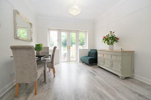 277 Court Road, Orpington, BR6 9BY