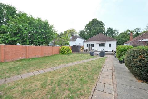 277 Court Road, Orpington, BR6 9BY
