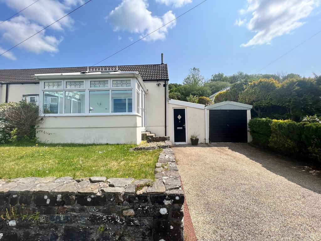 Mill View Estate, Maesteg, Bridgend.... 2 bed bungalow £210,000