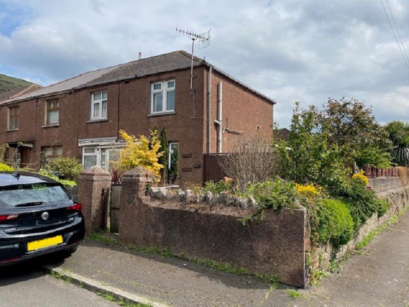 Woodland Avenue, Port Talbot, Neath Port Talbot. SA13 2LP 3 bed semi