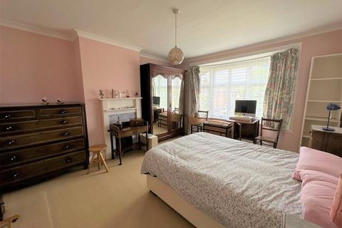 98 Brampton Road, Carlisle, CA3 9AU