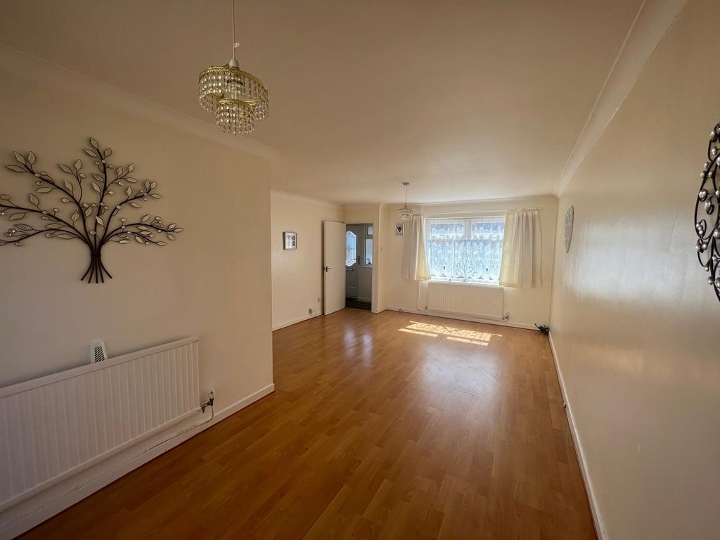 Fairmeadows, Maesteg, Bridgend. CF34 9JL 3 bed semidetached house £