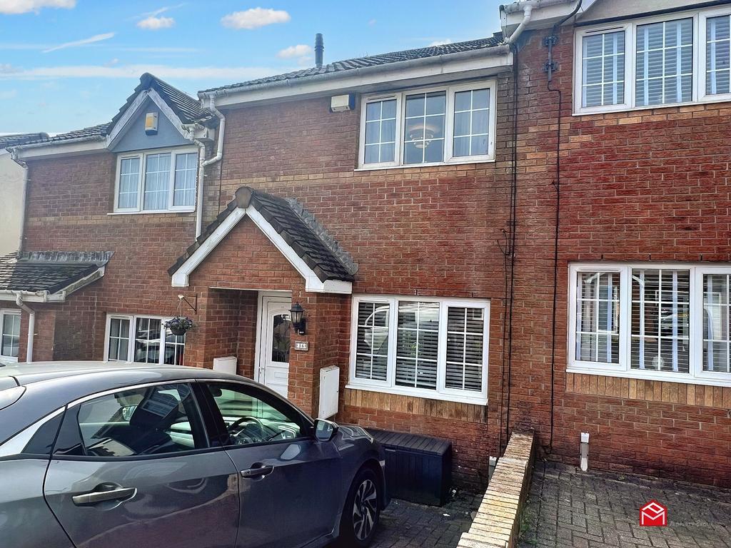Cwrt Coed Parc, Maesteg, Bridgend. CF34 9DG 2 bed terraced house £140,000