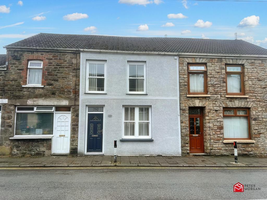 Bridgend Road, Maesteg, Bridgend.... 3 bed terraced house £155,000