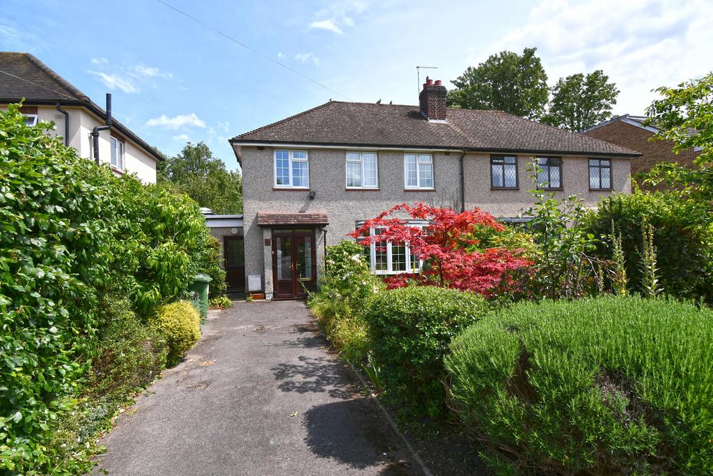 Stafford Drive, Broxbourne EN10 3 bed semidetached house for sale £660,000