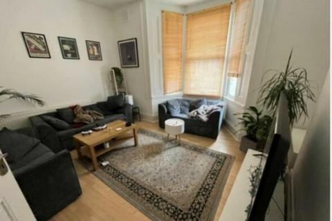 5 bedroom end of terrace house to rent, Mayton Street, Holloway, London