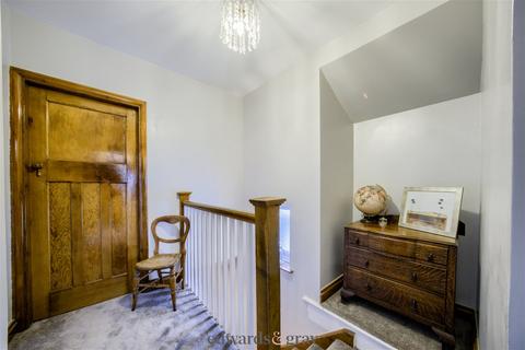 8 Hall Walk, Coleshill, Birmingham, B46 3ES