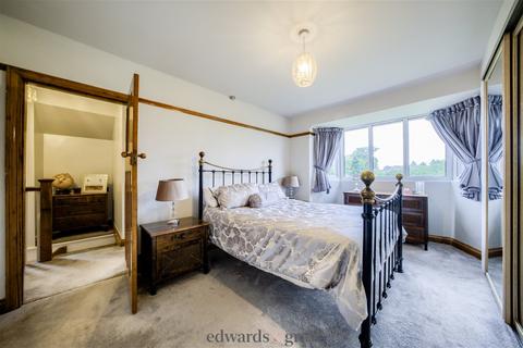 8 Hall Walk, Coleshill, Birmingham, B46 3ES