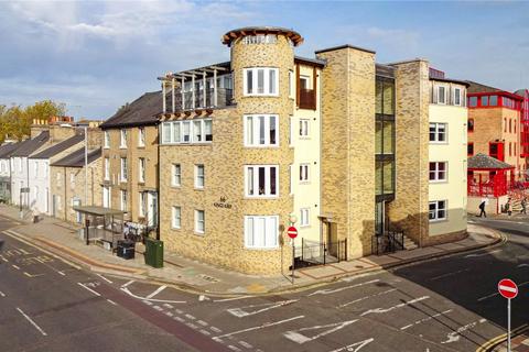 2 bedroom apartment to rent, Kings Keep, 66 Castle Street, Cambridge, CB3