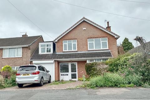 4 bedroom detached house to rent, Drummond Drive, Nuthall