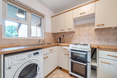 22 Ash Grove, Fernhurst, Haslemere, GU27 3HL
