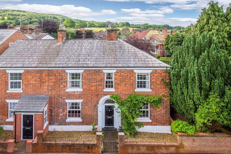 Biddulph Road, Mossley 3 bed semidetached house for sale £380,000