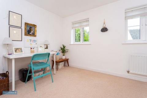 108 Grove Gate, Staplegrove, Taunton, TA2 6DF