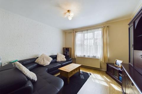 226 Broxburn Drive, South Ockendon, RM15 5QY