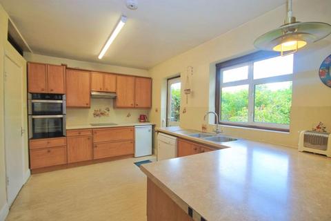1 Daryngton Drive, Greenford, UB6 8BQ