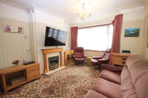 1 Daryngton Drive, Greenford, UB6 8BQ