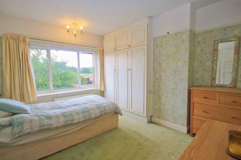 1 Daryngton Drive, Greenford, UB6 8BQ