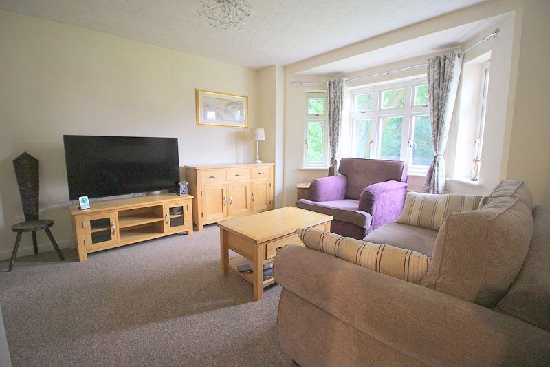 Loriners Grove, Walsall 2 bed apartment £149,950