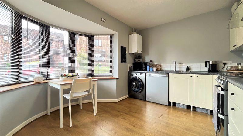 Kitchen/Dining Area