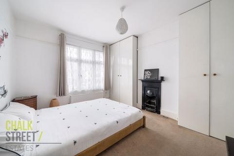 27 Marshalls Road, Romford, RM7 7ED