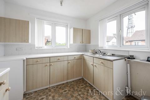 2 bedroom terraced bungalow for sale - St. Williams Way, Norwich