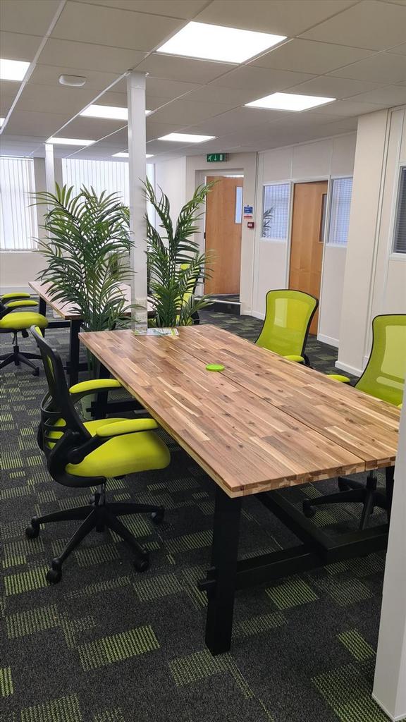 Everoak Industrial Estate, Bromyard Road,Saint John’s, Office to rent