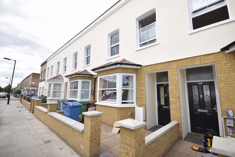 5 bedroom terraced house to rent, Brayards Road, Peckham, SE15