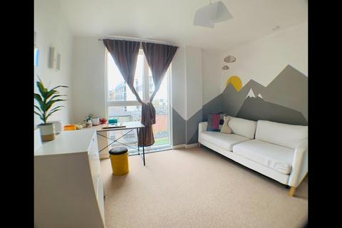 2 bedroom flat to rent - Dunston Road, Haggerston, London, E8 4FA