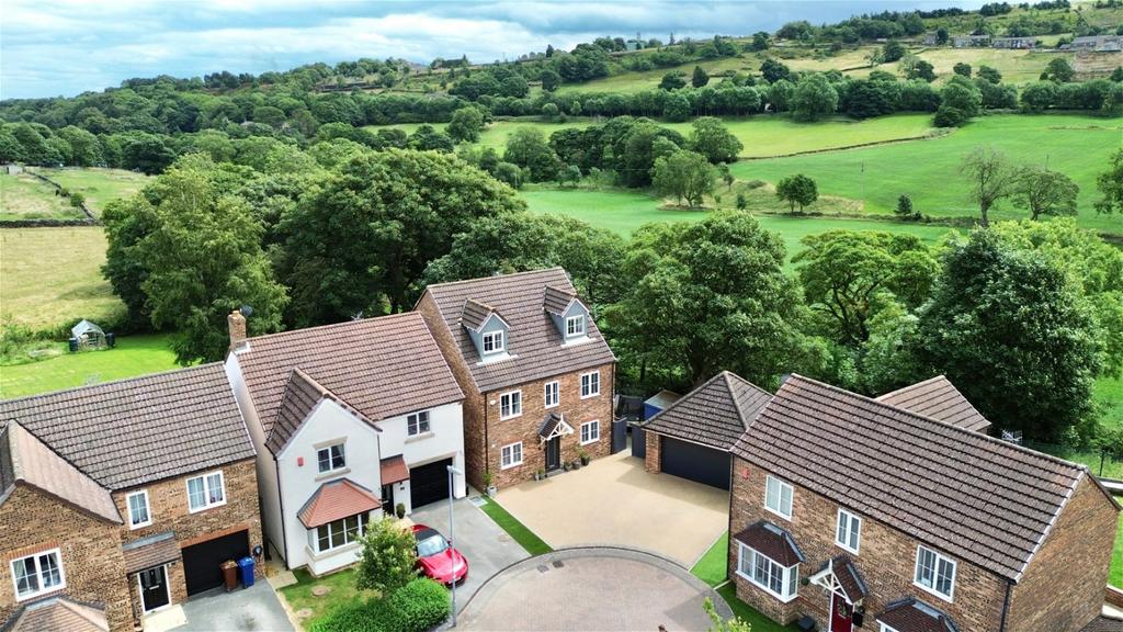 Ecklands Croft, Millhouse Green, Sheffield, S36 9AJ 5 bed detached house £500,000