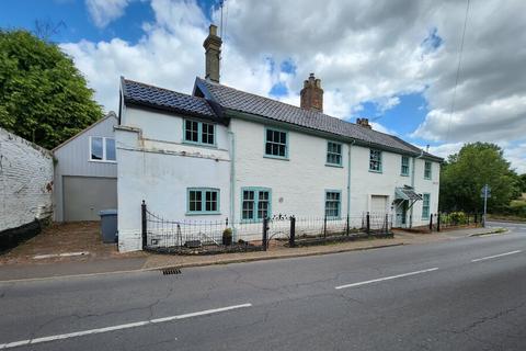 2 bedroom cottage to rent, Church Street