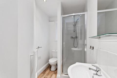 60 Swyncombe Avenue, London, W5 4DS