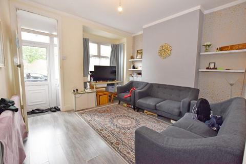 3 bedroom terraced house to rent, Selsey Road, Birmingham
