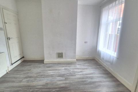 3 bedroom terraced house to rent, Selsey Road, Birmingham