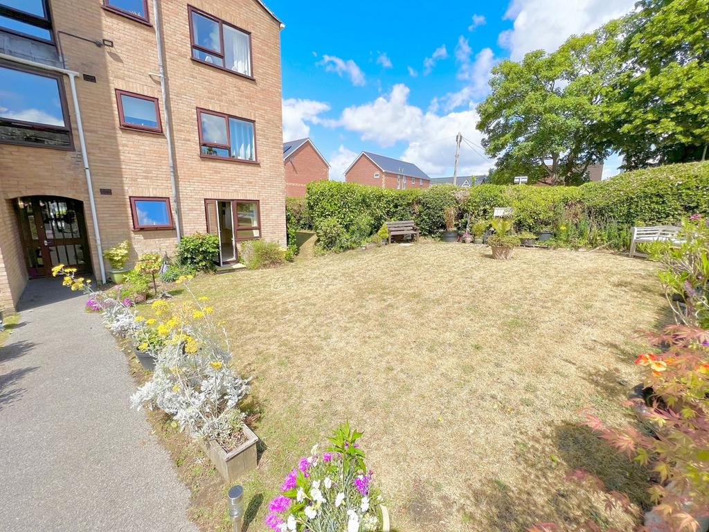 Seldown Road, Poole, BH15 1 bed retirement property for sale £90,000