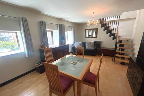 Quaker Cottage Back Westgate, Hornsea, HU18 1BL