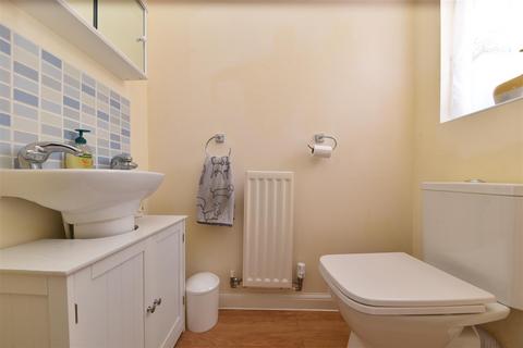 3 bedroom end of terrace house for sale, Merrick Close, Stevenage